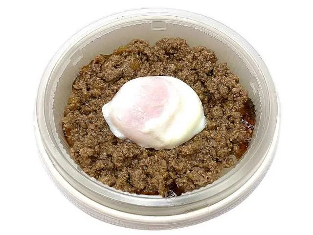Soft-Boiled Egg and Chicken Soboro Donburi