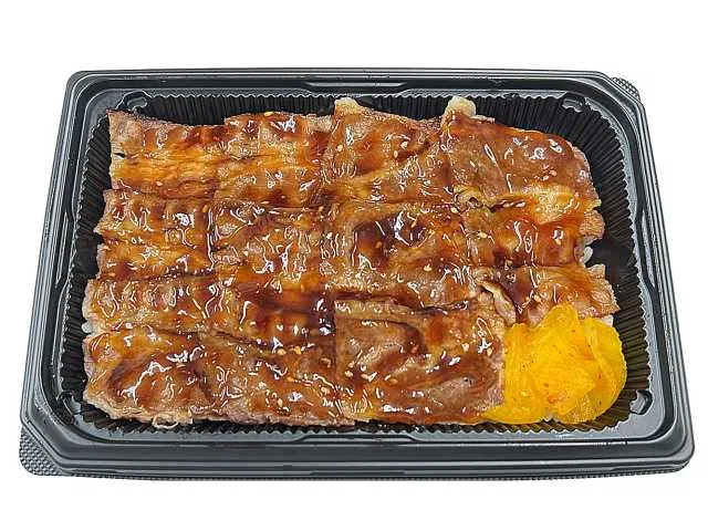 Charcoal-Grilled Beef Kalbi Don with Savory-Spicy Sauce (Barley Rice)