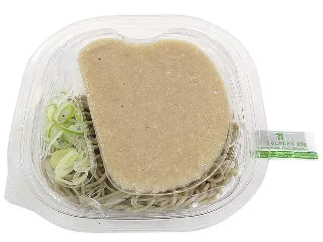 Chilled soba with rich dashi-tororo sauce (dashi-infused grated yam, bukkake-style)