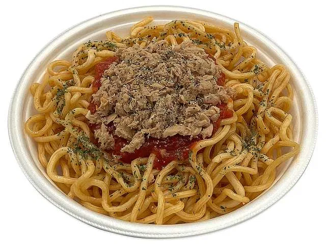Spaghettoni with Tuna and Tomato Sauce