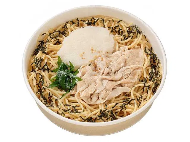 Japanese-Style Pasta with Pork Shabu-Shabu and Grated Daikon