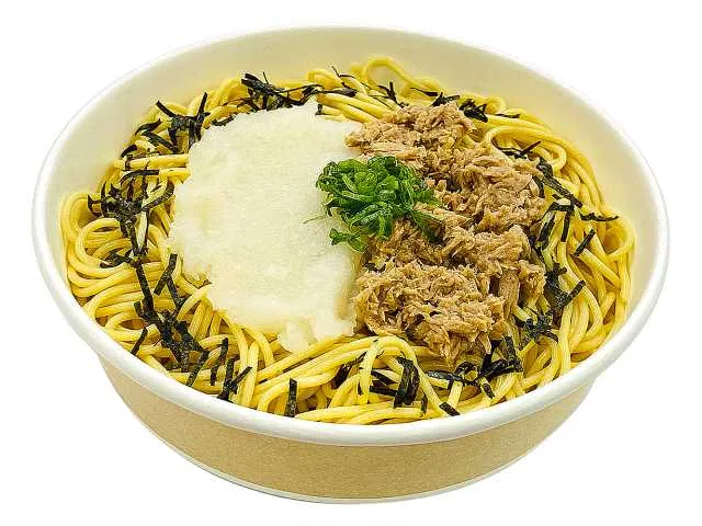 Japanese-Style Pasta with Tuna and Grated Daikon
