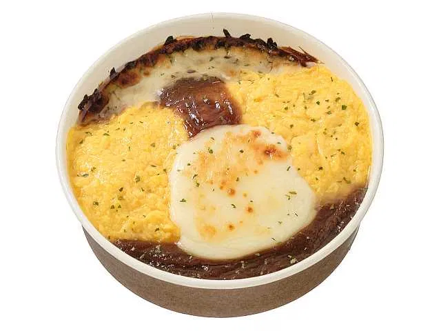 Cheese and Demi-Glace Omelette Rice Doria