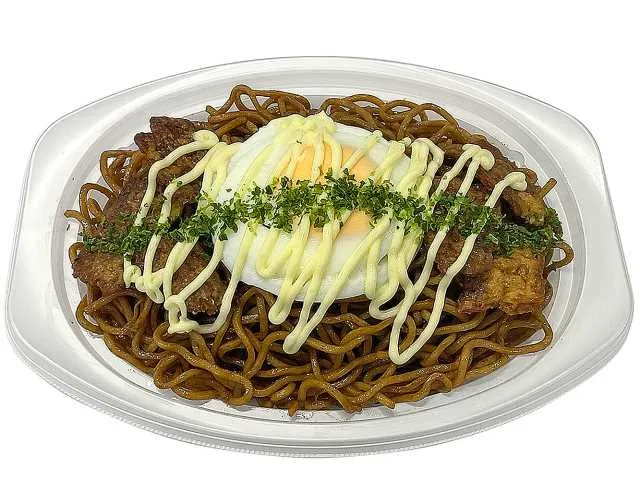 Sauce Yakisoba with Fried Egg, Topped with Squid Tempura