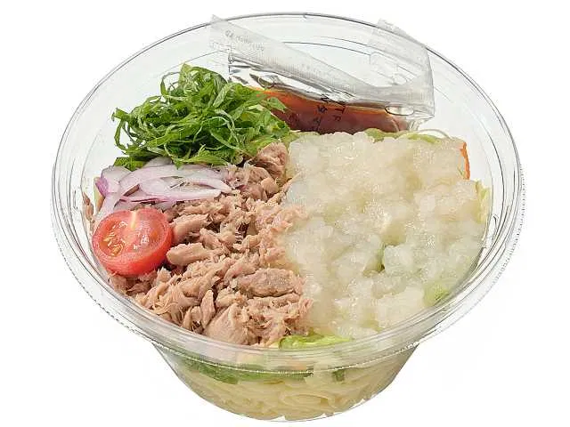 Tuna and Coarse-Grated Daikon Japanese-Style Pasta Salad