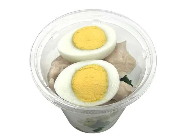 Broccoli, Chicken & Boiled Egg