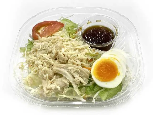 Crispy Vegetable Salad with Tajima Ajidori Chicken