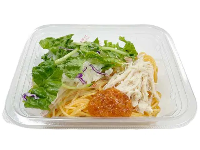 Steamed Chicken and Mentaiko Cream Pasta Salad