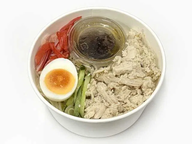 High-Protein Steamed Chicken Salad