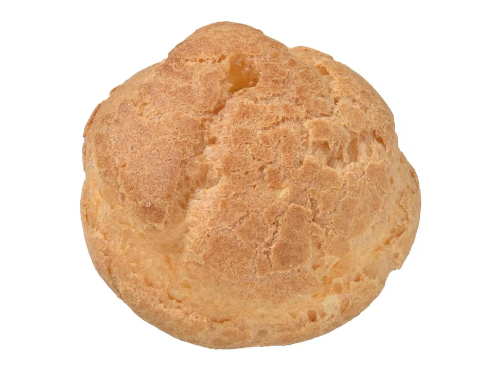Vanilla-Infused Custard Cream Puff