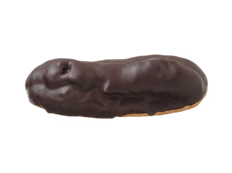 Creamy Custard Éclair