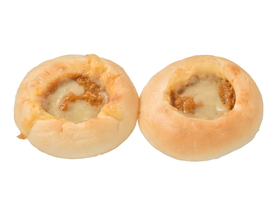 7 Premium Butter Chicken Curry Bread – 2 Pieces