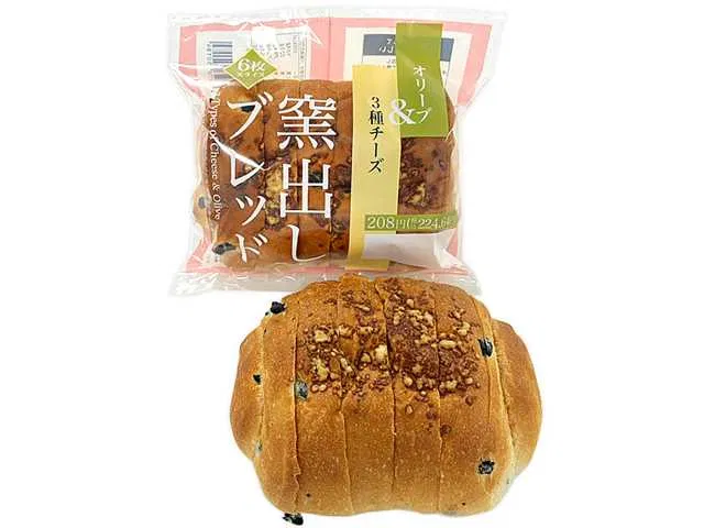 Oven-Fresh Olive & Three-Cheese Bread