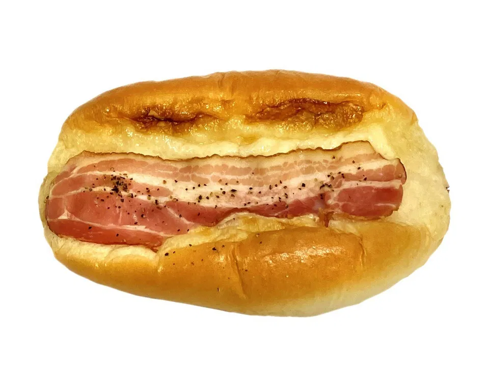 Fluffy Bacon & Mayo Roll