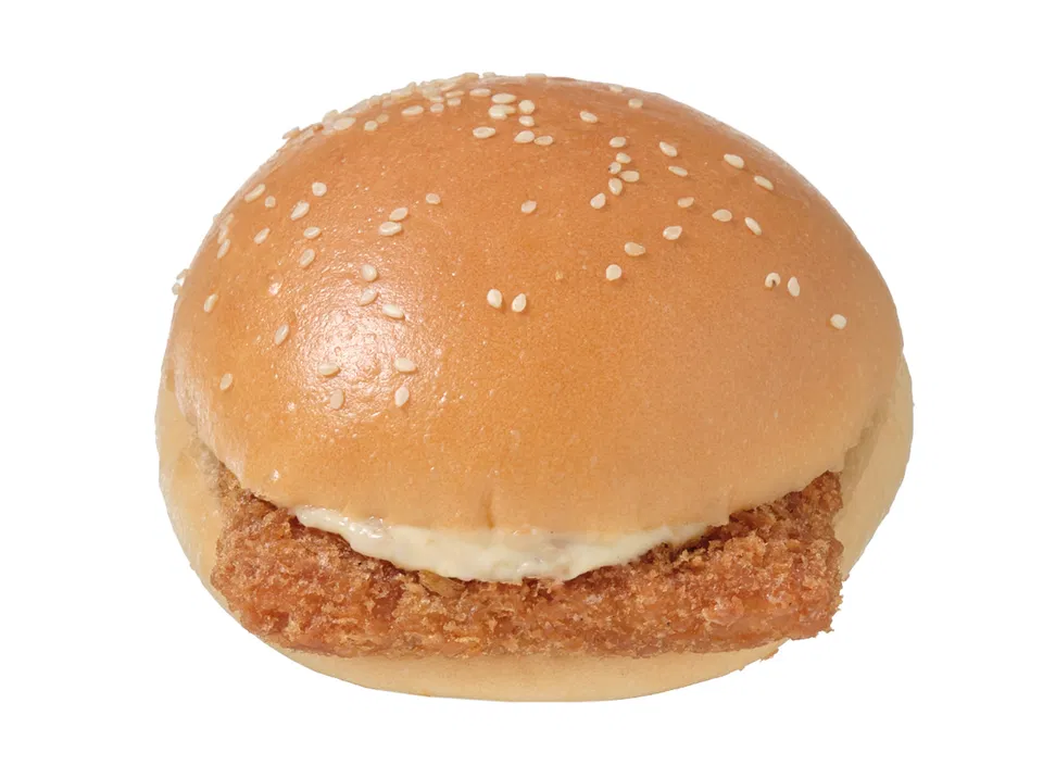 Fish Burger with Plenty of Tartar Sauce