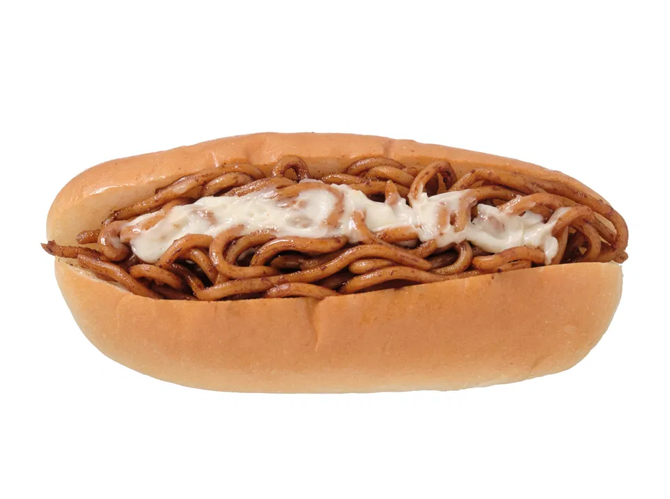 7 Premium Mayonnaise Yakisoba Bread