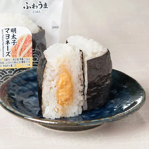 Mentaiko Mayo Onigiri (Straight-Wrapped)
