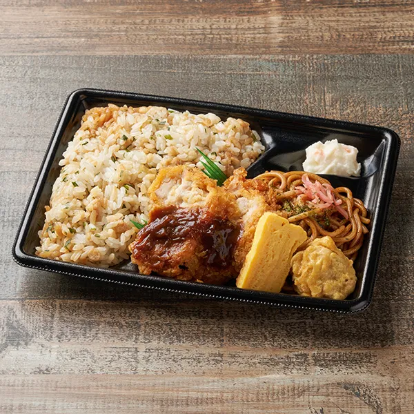 Tokai: Tenjinya-Approved Tanuki Gohan Bento