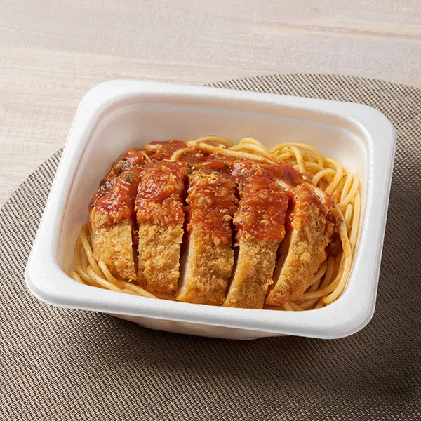 [Hokkaido] Thick Noodles! Tonkatsu & Meat Sauce Spaghetti
