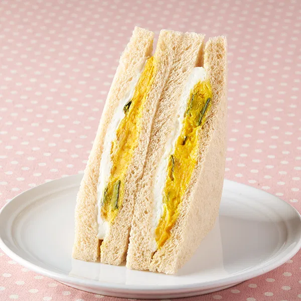 Kanto Whole Grain Sandwich: Pumpkin and Cream Cheese