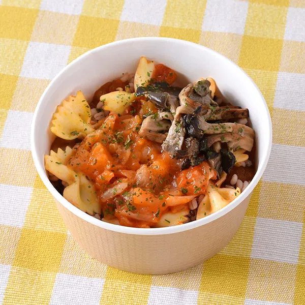 Partial Tokyo & Partial Kanagawa: Eat-ready Minestrone that locks in the umami of roasted vegetables