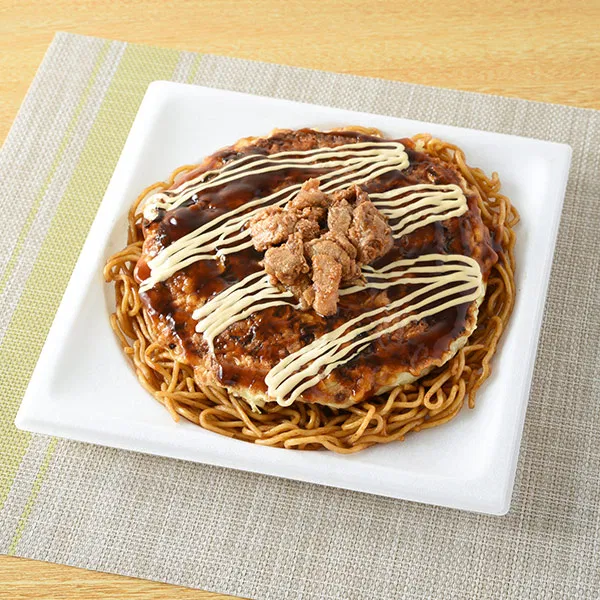 Hokkaido & Tohoku: Big Portion! Pork-Topped Okonomiyaki & Yakisoba