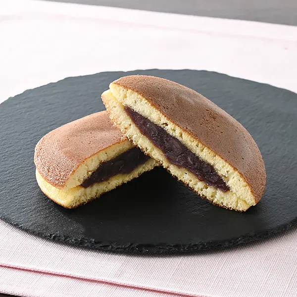 Dorayaki with Chunky Red Bean Paste