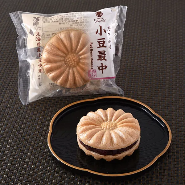 Generous Azuki Monaka