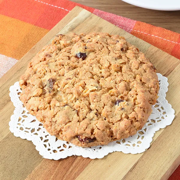 Crunchy Cookies with Nuts & Fruits