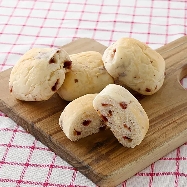 Cranberry & Cheese Cream Bread (4-pack)