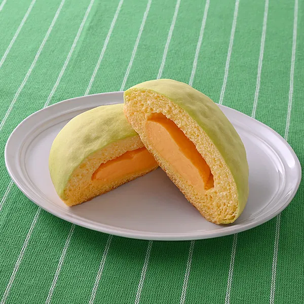 Chewy Hokkaido Melon Pan