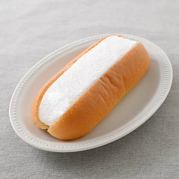 Fresh Koppepan with Generous Milk Whipped Cream