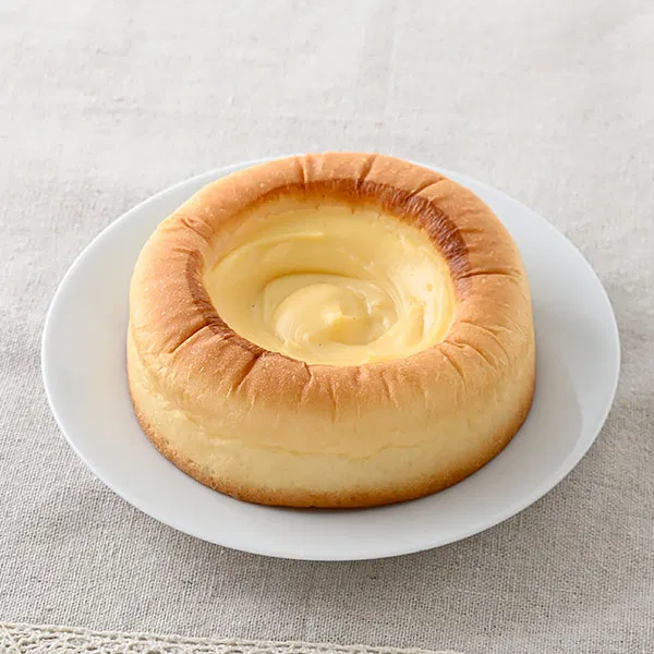Cream-Filled Brioche Bun