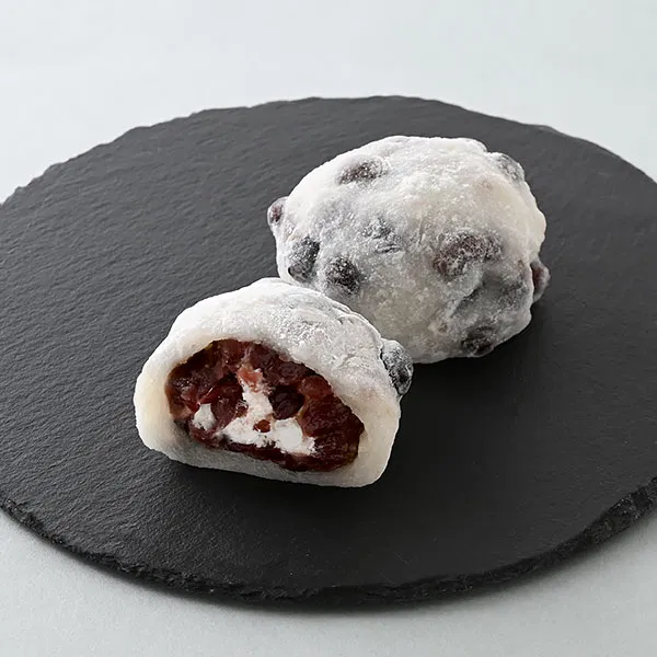 Chunky Salted-Bean Daifuku with Tsubuan and Whipped Cream