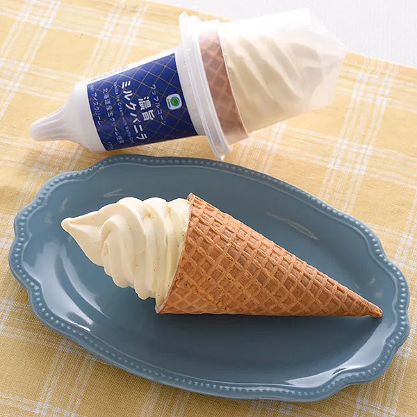 Rich Milk Vanilla Waffle Cone