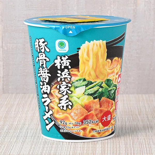 Yokohama Iekei Tonkotsu Shoyu Ramen