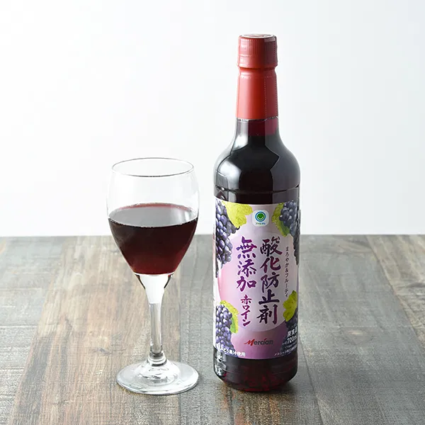 Red wine with no added antioxidants, 720 ml