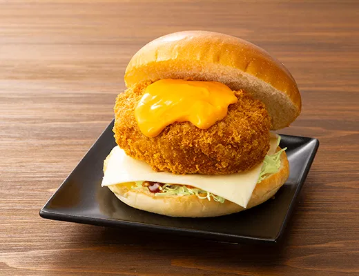 Goo-koro Baron Burger (Cheese Sauce)