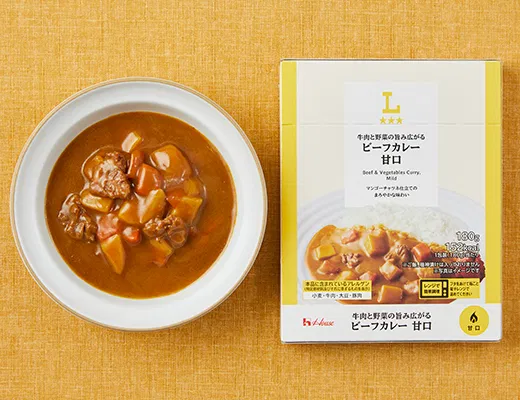 Mild Beef Curry with Rich Beef and Vegetable Flavors