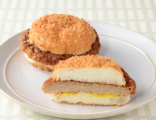 Overstuffed Burger: Menchi Katsu