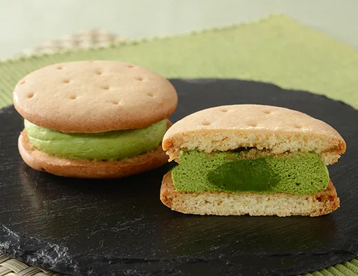 Uchi Café × Morihan Rich Matcha Soft Biscuit Sandwich