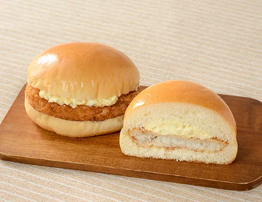 Fish Burger with Tartar Sauce