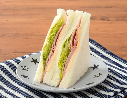 Lettuce Sandwich