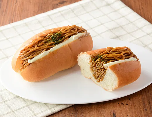 Yakisoba Bread with Mayonnaise