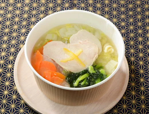 Salad Soup with Yuzu Salt (Pasta Included) — One Serving of Vegetables