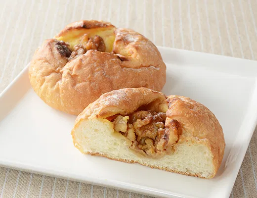 Chunky Walnut Bread
